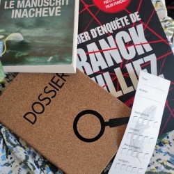 Box Le Manuscrit Inachevé Medium